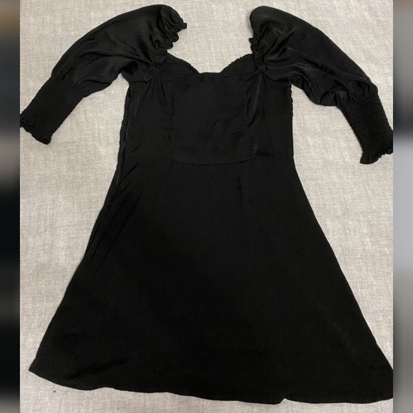 Mini dress from H&M - Picture 2 of 3